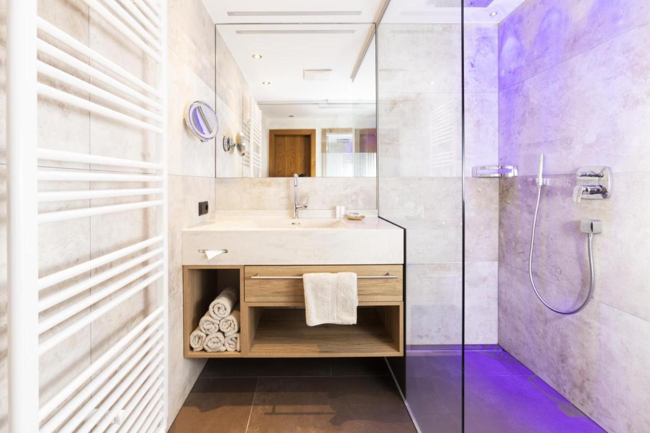 Hotel Garni Tirol لاديس المظهر الخارجي الصورة