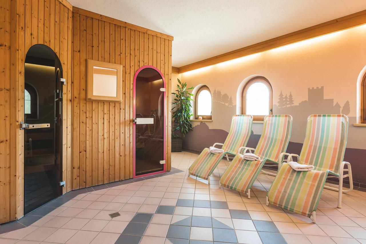 Hotel Garni Tirol لاديس المظهر الخارجي الصورة