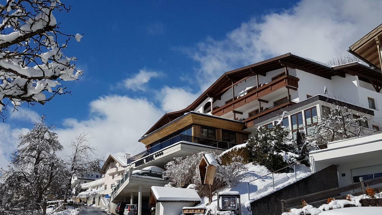Hotel Garni Tirol لاديس المظهر الخارجي الصورة
