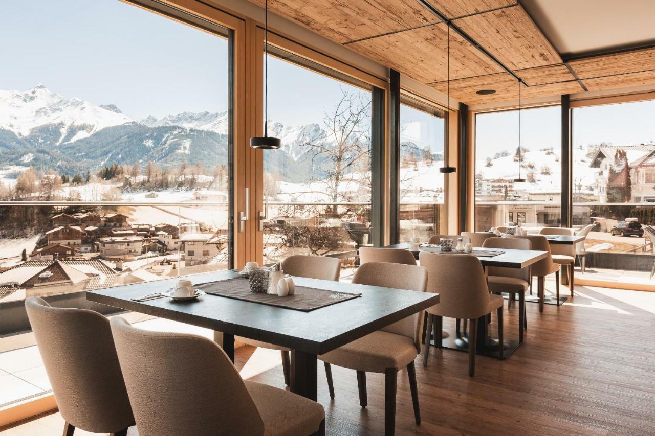 Hotel Garni Tirol لاديس المظهر الخارجي الصورة